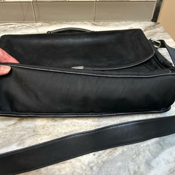 COACH MENS MESSENGER BRIEFCASE LAPTOP BAG BLACL LEATHER/Nylon trim 17x12 - Picture 5 of 12